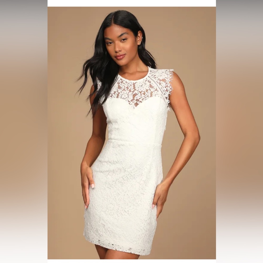 Truly Elegant White Eyelash Lace Backless Bodycon Mini Dress | Size M | NWT